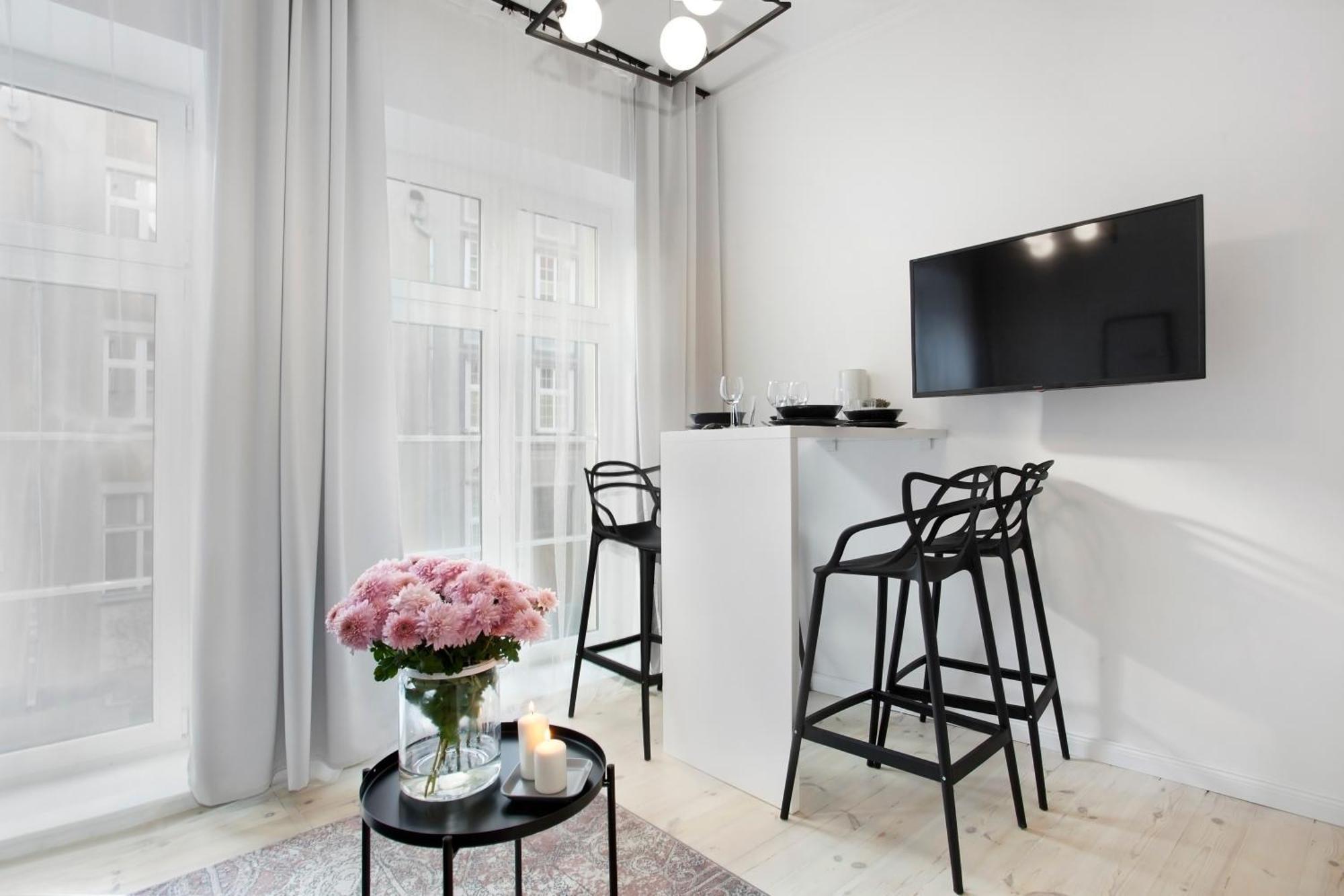 Elite Apartments Ogarna Suites Old Town กดัญสก์ ภายนอก รูปภาพ