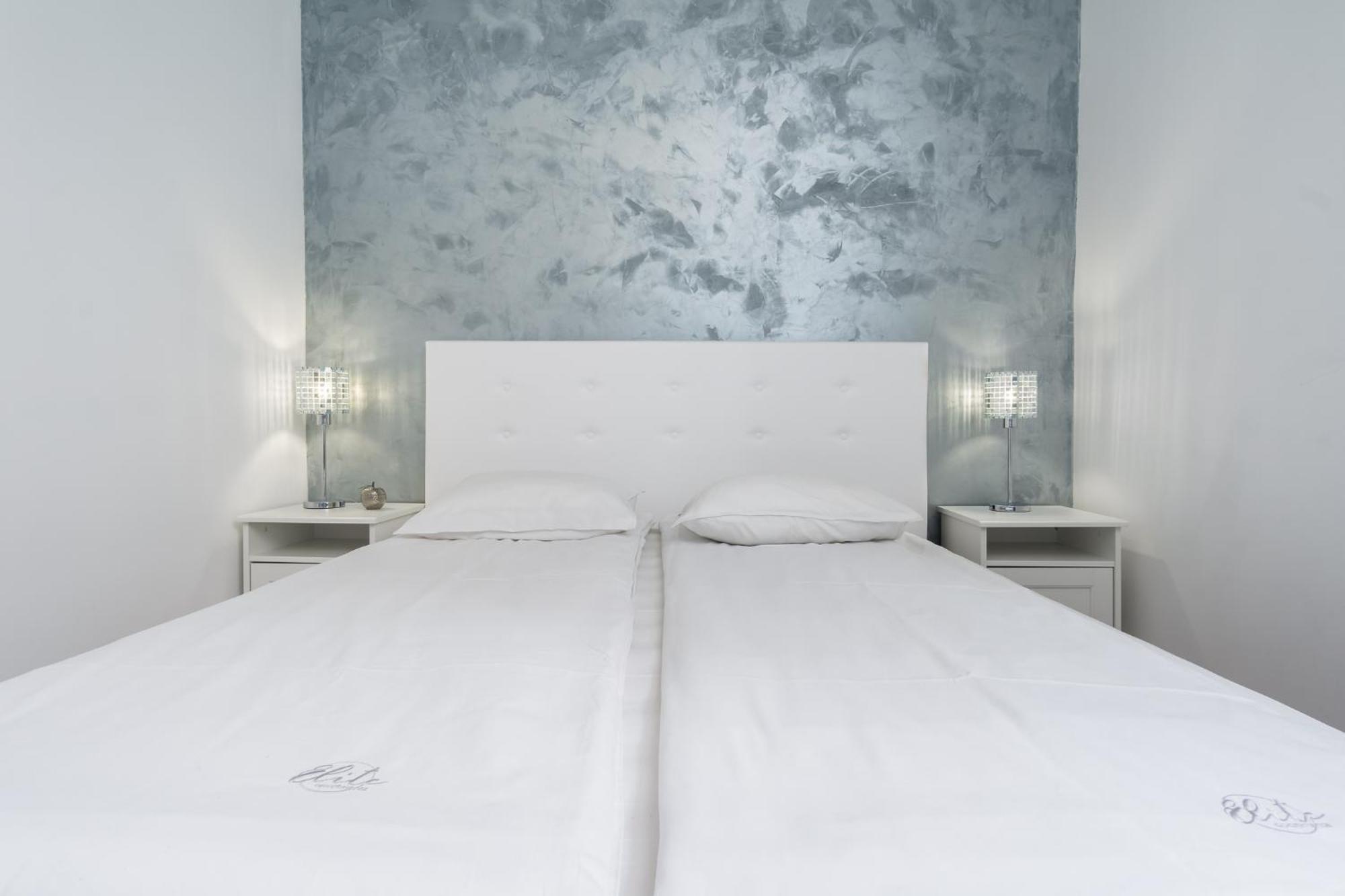Elite Apartments Ogarna Suites Old Town กดัญสก์ ภายนอก รูปภาพ